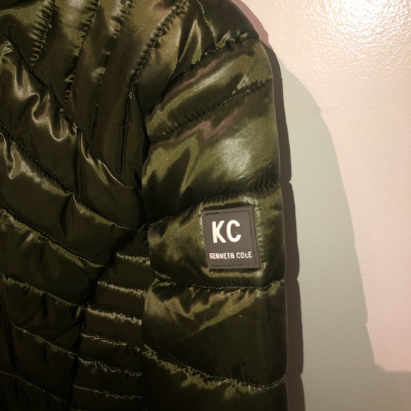 Coat - Picture 2 of 5